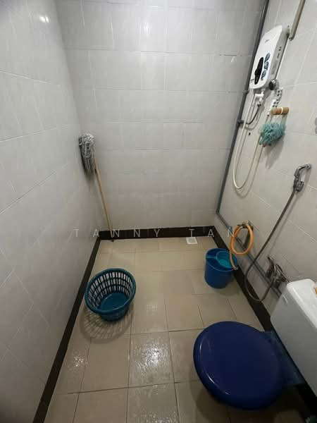 Terraced House for Sale in Muar (Johor) - Tanny Tan - Bathroom - PropertyGuru.com.my