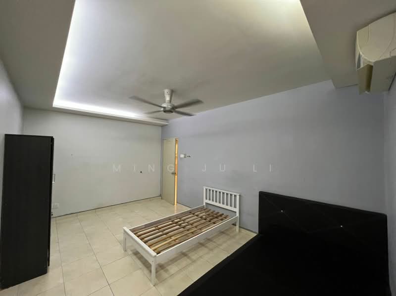 Condominium for Sale at Platinum Lake PV 13 - Ming Ju Li - Bedroom - PropertyGuru.com.my