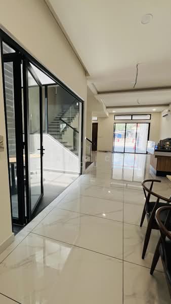3-storey Terraced House for Sale in Jalan Klang Lama (Old Klang Road) (Kuala Lumpur) - Cannice You - Interior - PropertyGuru.com.my