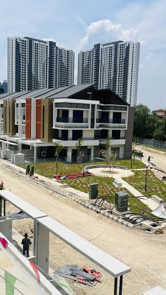 3-storey Terraced House for Sale in Jalan Klang Lama (Old Klang Road) (Kuala Lumpur) - Cannice You - PropertyGuru.com.my
