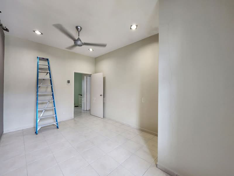 2-storey Terraced House for Sale in Bandar Seri Alam (Masai) - Sze Lee - Interior - PropertyGuru.com.my
