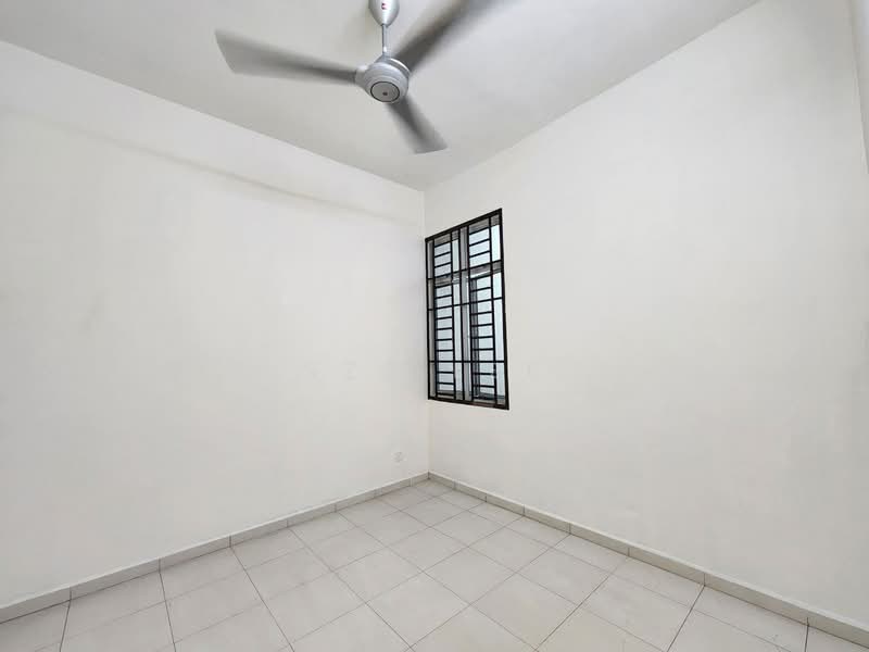 2-storey Terraced House for Sale in Bandar Seri Alam (Masai) - Sze Lee - Interior - PropertyGuru.com.my