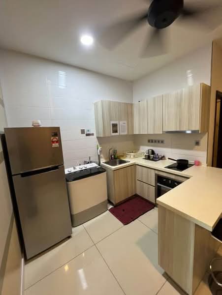 Servis Apartment untuk Dijual di Paragon Suites @ CIQ - Xin Yi - Kitchen - PropertyGuru.com.my