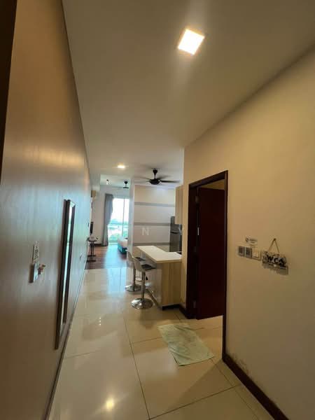 Servis Apartment untuk Dijual di Paragon Suites @ CIQ - Xin Yi - Corridor - PropertyGuru.com.my