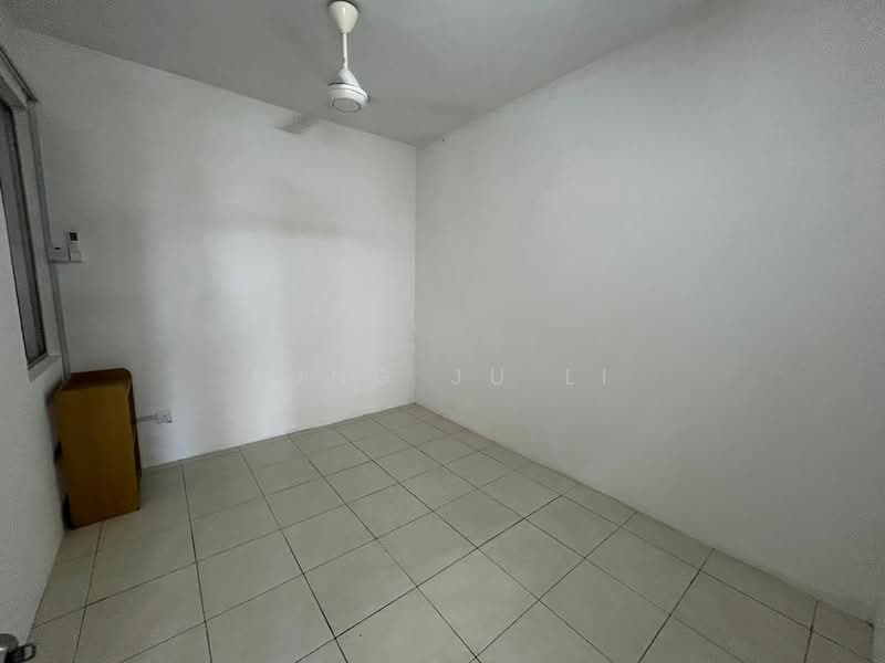 Condominium for Sale at Platinum Lake PV 13 - Ming Ju Li - PropertyGuru.com.my