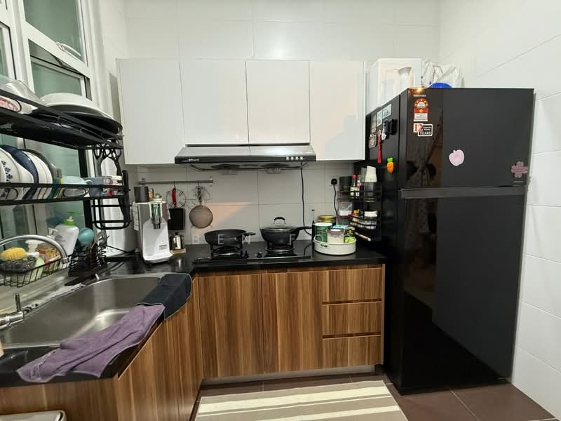 Condominium for Sale at M Condominium @ Larkin - Ben Foo - Kitchen - PropertyGuru.com.my