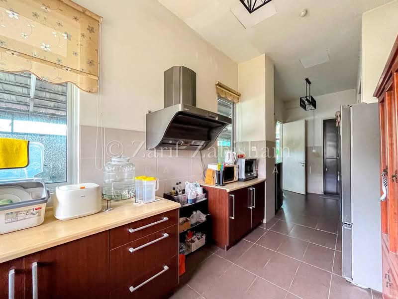 Rumah Banglo untuk Dijual di Laman Seri (Shah Alam) - Najibah Sahari - Kitchen - PropertyGuru.com.my