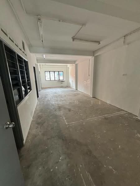 Kedai / Pejabat untuk Disewa di Johor Bahru (Johor) - Sue Jin Tee - Interior - PropertyGuru.com.my