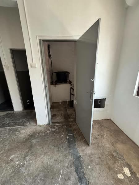 Kedai / Pejabat untuk Disewa di Johor Bahru (Johor) - Sue Jin Tee - Interior - PropertyGuru.com.my