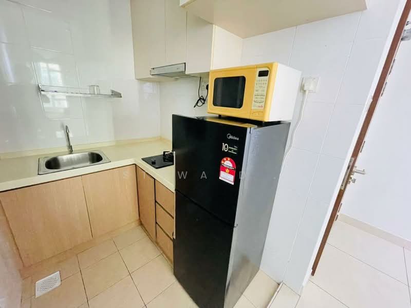 Service Residence for Rent at Pangsapuri Tanah Emas (Golden Sands) - Steward . - Kitchen - PropertyGuru.com.my
