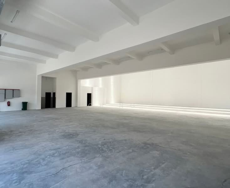 Semi-D Factory for Rent in Taman Perindustrian Air Hitam (Klang) - CH Ng - Interior - PropertyGuru.com.my