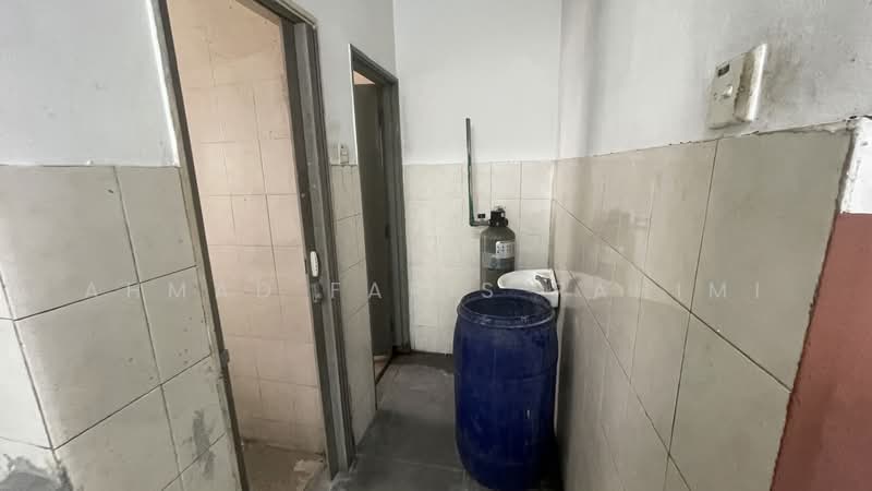 Kedai untuk Disewa di Shah Alam (Selangor) - AHMAD FARIS RAHIMI - Interior - PropertyGuru.com.my