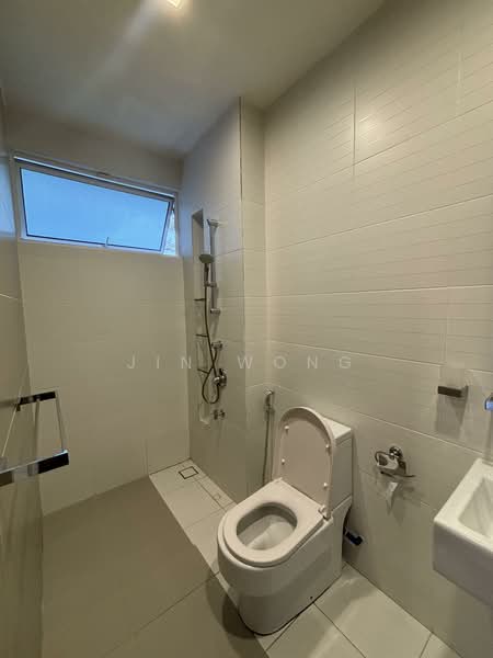 Rumah Banglo untuk Disewa di Iskandar Puteri (Nusajaya) (Johor) - Jin Wong - Bathroom - PropertyGuru.com.my