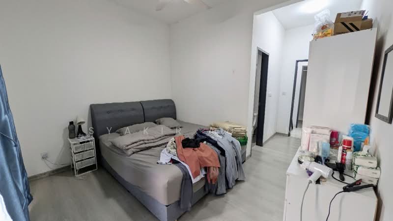Kondominium untuk Dijual di The Holmes 2 - Syakir Adman - Bedroom - PropertyGuru.com.my