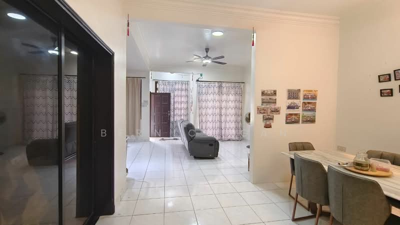 2-storey Terraced House for Sale in Bandar Seri Alam (Masai) - Bernice Gan - Living Room - PropertyGuru.com.my