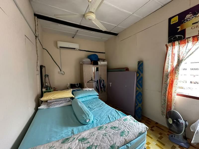 Bungalow for Sale in Ampang (Selangor) - Juliet . - Bedroom - PropertyGuru.com.my