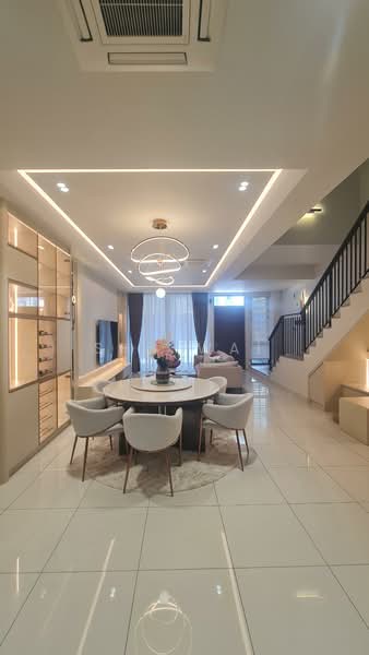 3-storey Terraced House for Sale in Jalan Klang Lama (Old Klang Road) (Kuala Lumpur) - Shu Wai - Living Room - PropertyGuru.com.my