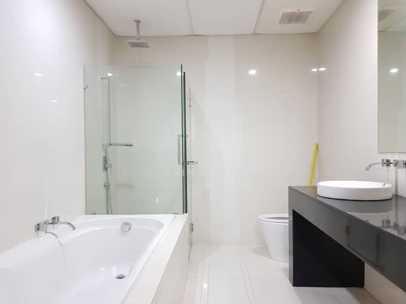 Service Residence for Rent at Gateway Kiaramas Residences - Chris Lee - Bathroom - PropertyGuru.com.my