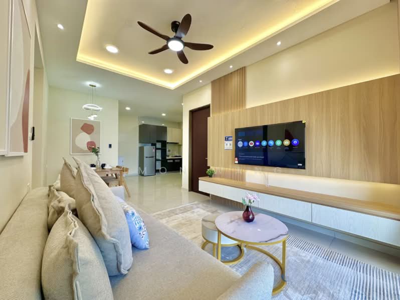 Condominium for Rent at Kings Bay @ Country Garden Danga Bay - Simon Wang - Living Room - PropertyGuru.com.my