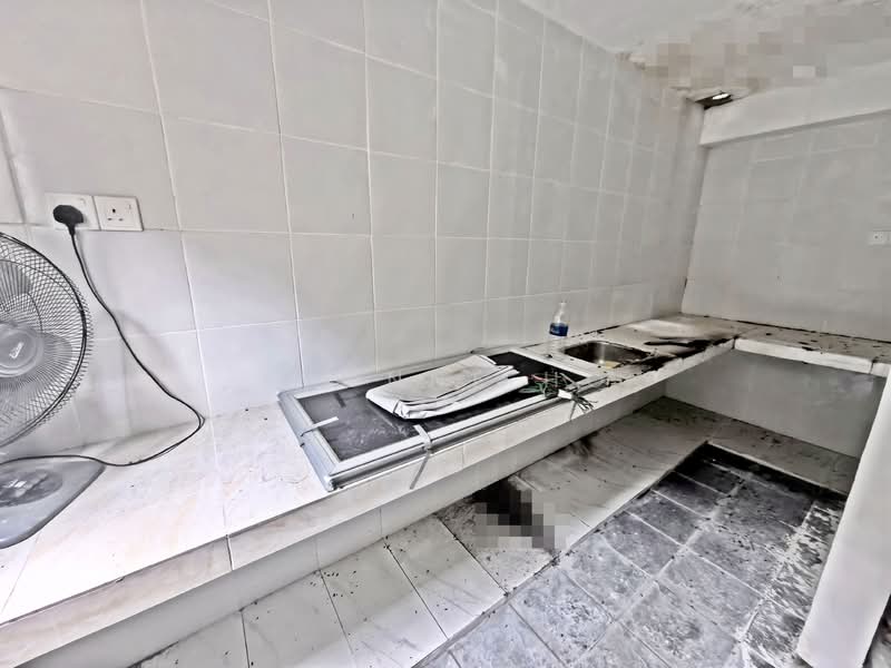 Rumah Teres 2.5 Tingkat untuk Dijual di Taman Sri Sinar (Segambut) - Yvonne Ho - Kitchen - PropertyGuru.com.my