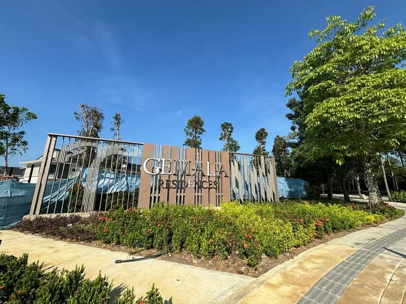 Rumah Teres untuk Dijual di Banting (Selangor) - Zaty Jasmin - Exterior - PropertyGuru.com.my