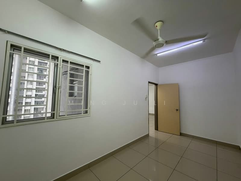 Servis Apartment untuk Dijual di Platinum Lake PV 21 - Ming Ju Li - Interior - PropertyGuru.com.my