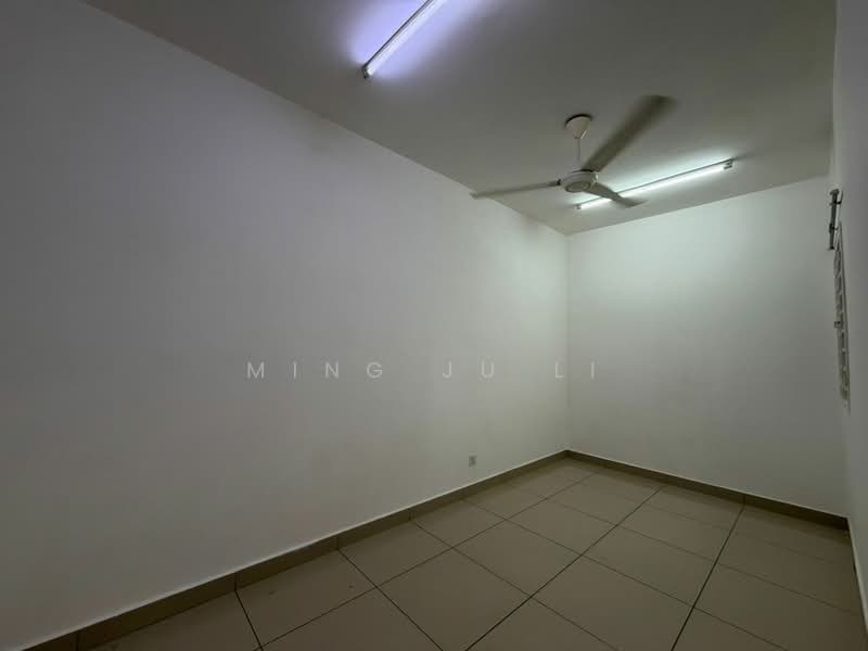 Servis Apartment untuk Dijual di Platinum Lake PV 21 - Ming Ju Li - Interior - PropertyGuru.com.my