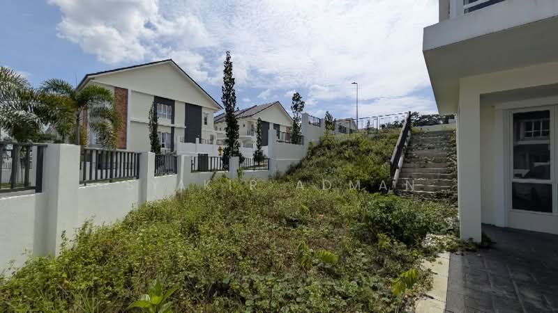 Terraced House for Sale in Sepang (Selangor) - Syakir Adman - Exterior - PropertyGuru.com.my