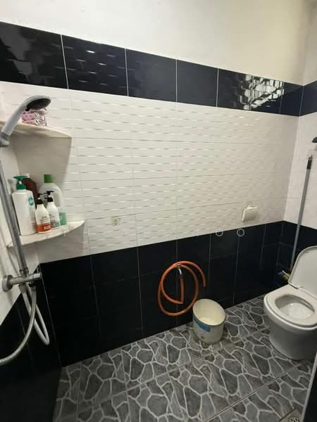 Rumah Teres 2 Tingkat untuk Dijual di Taman Desa Skudai (Skudai) - Phoebe Foo - Bathroom - PropertyGuru.com.my