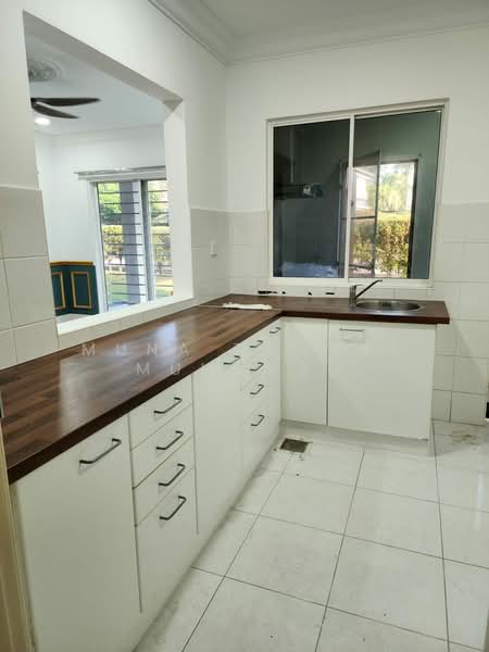 2-storey Terraced House for Rent in Cyberjaya (Selangor) - Muna Zawani Muhamad - Kitchen - PropertyGuru.com.my