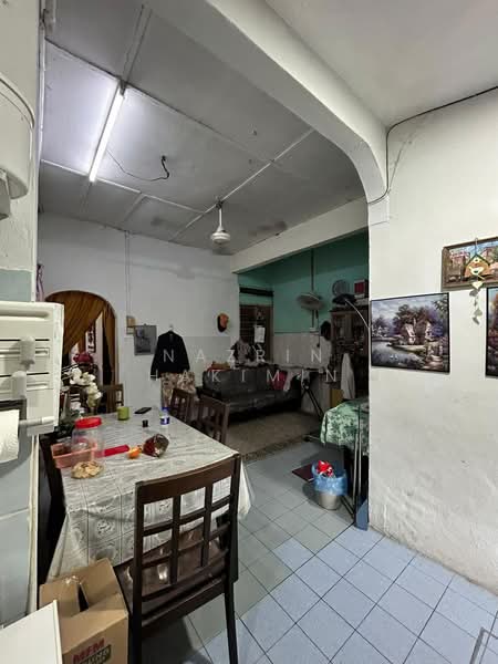 Rumah Teres 1 Tingkat untuk Dijual di Kampung Teluk Panglima Garang (Telok Panglima Garang) - Nazrin Hakimin - PropertyGuru.com.my