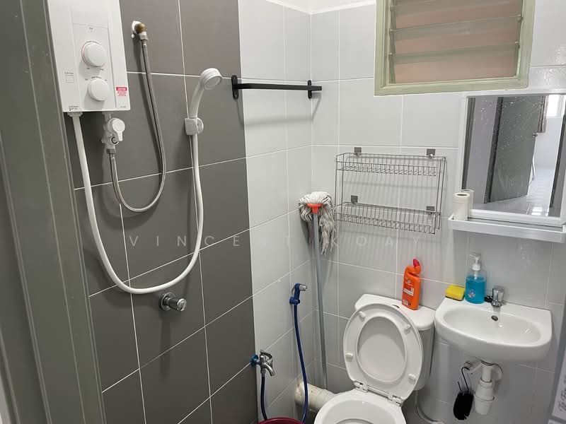 Apartment for Sale at The Rise Collection 2 - Vincent Koay - Bathroom - PropertyGuru.com.my