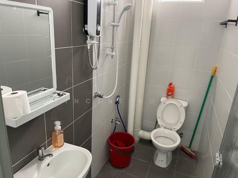 Apartment for Sale at The Rise Collection 2 - Vincent Koay - Bathroom - PropertyGuru.com.my