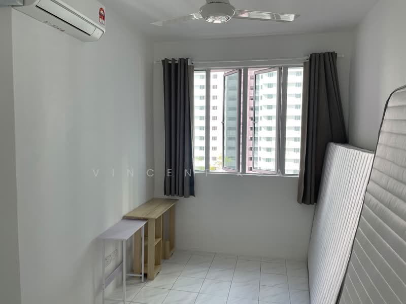Apartment for Sale at The Rise Collection 2 - Vincent Koay - Bedroom - PropertyGuru.com.my