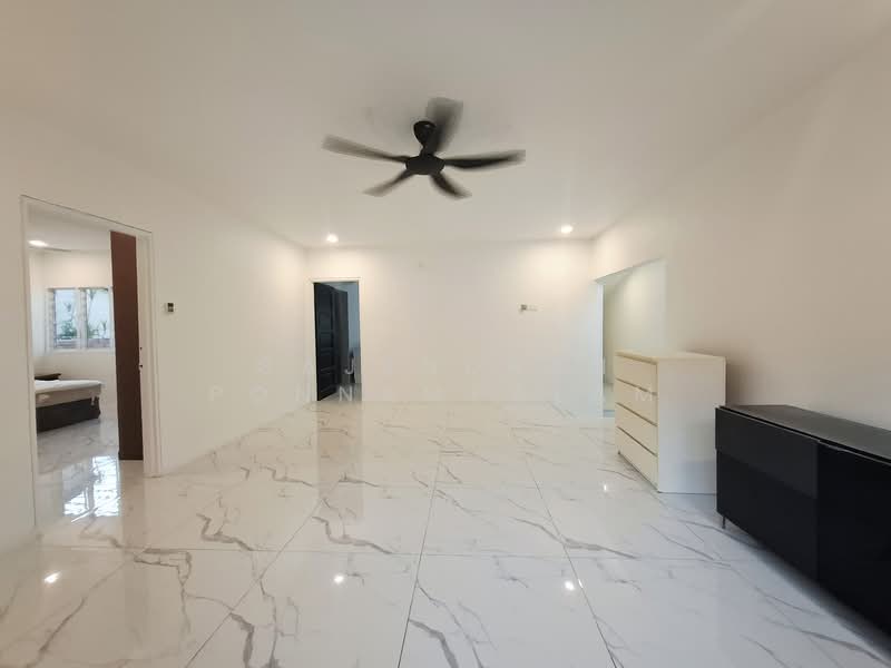 Semi-Detached House for Rent in Seksyen 17 (Petaling Jaya) - GAJENDRAN PONNAMPALAM - Living Room - PropertyGuru.com.my
