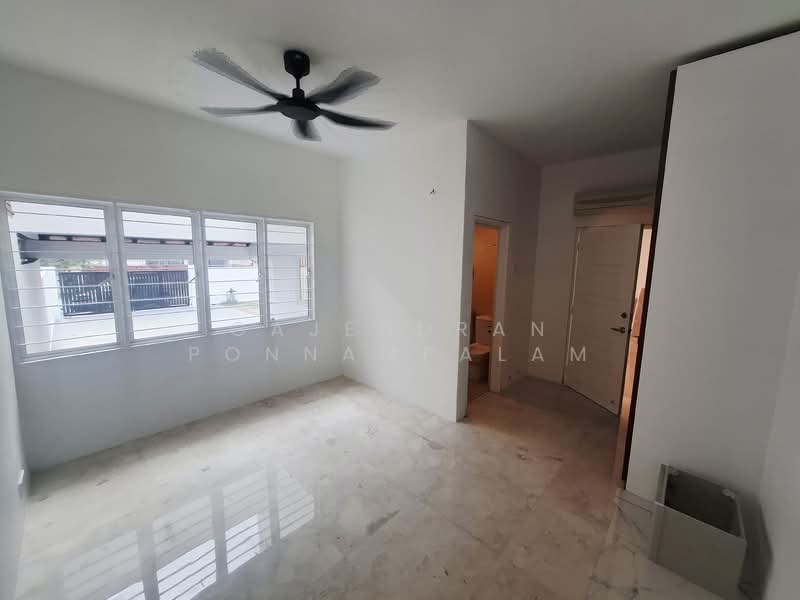 Semi-Detached House for Rent in Seksyen 17 (Petaling Jaya) - GAJENDRAN PONNAMPALAM - Interior - PropertyGuru.com.my