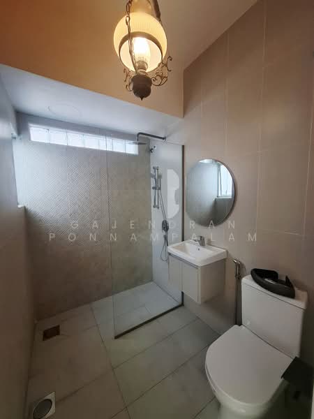 Semi-Detached House for Rent in Seksyen 17 (Petaling Jaya) - GAJENDRAN PONNAMPALAM - Bathroom - PropertyGuru.com.my