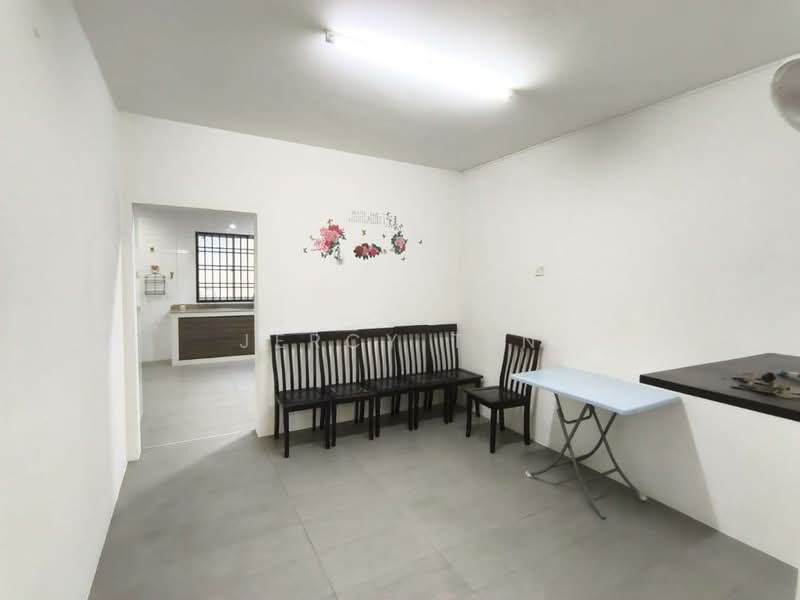 2-storey Terraced House for Rent in Taman Nusa Bestari 2 (Iskandar Puteri (Nusajaya)) - Jercy Ten - Living Room - PropertyGuru.com.my