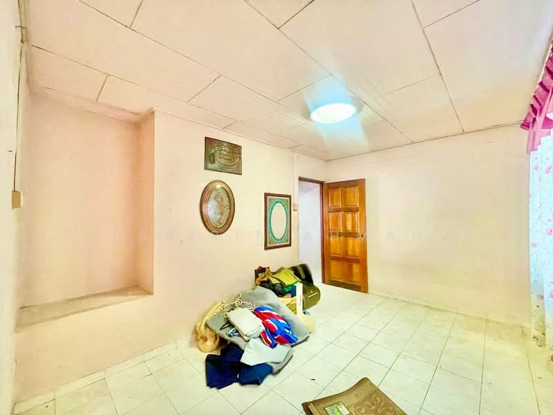 Rumah Teres 2 Tingkat untuk Dijual di Taman Sri Gombak (Gombak) - Sabirin Ahmad - Interior - PropertyGuru.com.my