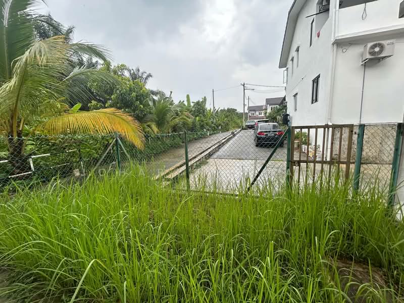Rumah Teres 2 Tingkat untuk Dijual di Sungai Buloh (Selangor) - Johary Adzhar - Exterior - PropertyGuru.com.my