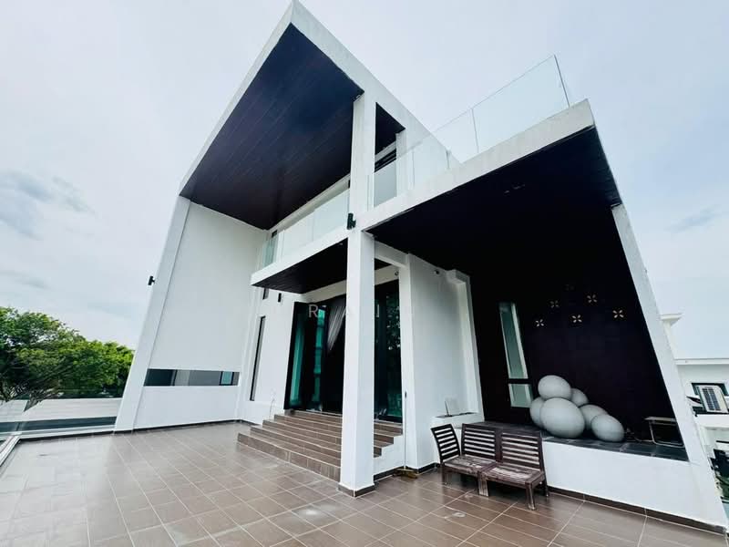 Bungalow for Sale in Country Heights (Kajang) - Nurain . - Exterior - PropertyGuru.com.my