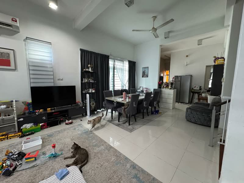 Rumah Berkembar untuk Dijual di Laman Rimbunan (Kepong) - Joey Lee - Living Room - PropertyGuru.com.my