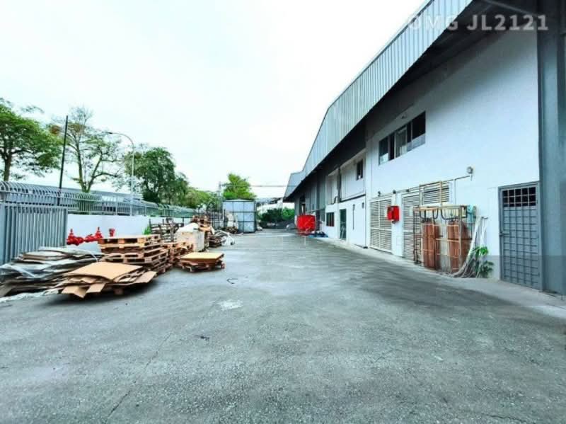 Warehouse for Rent in Kawasan Perindustrian Olak Lempit (Banting) - Vincent Lee - PropertyGuru.com.my