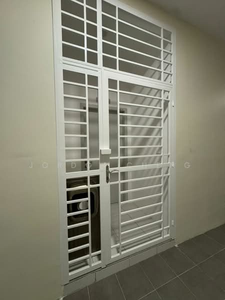 Kondominium untuk Disewa di Residensi Sateria - Jordon Cheng - Entrance - PropertyGuru.com.my