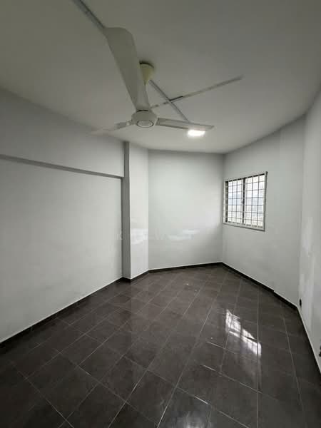 Condominium for Rent at Sri Angsana Hilir - Kew . - PropertyGuru.com.my