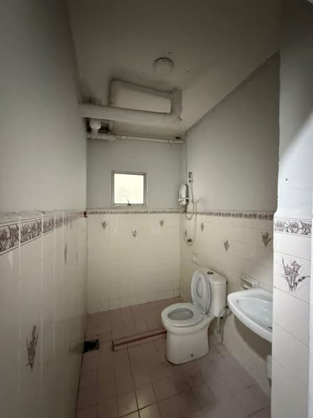 Condominium for Rent at Sri Angsana Hilir - Kew . - PropertyGuru.com.my