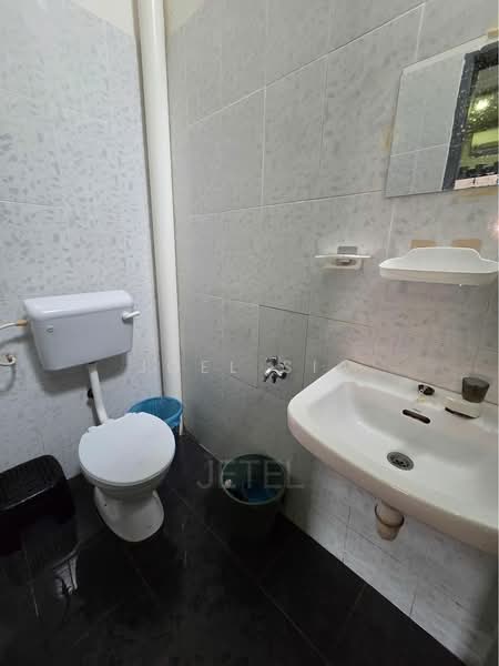 Rumah Teres 1 Tingkat untuk Dijual di Telok Panglima Garang (Selangor) - Joel Sia - Bathroom - PropertyGuru.com.my