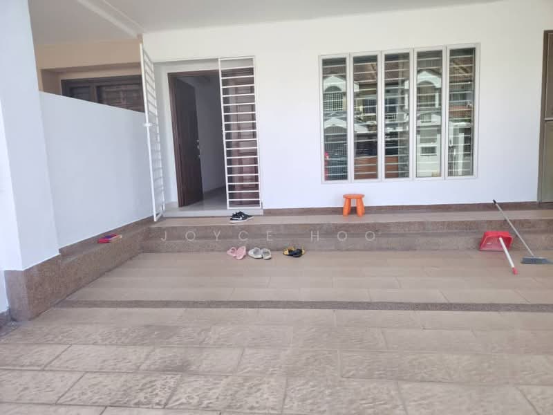 2-storey Terraced House for Sale in Bandar Puteri Puchong (Puchong) - Joyce Hoo - Exterior - PropertyGuru.com.my