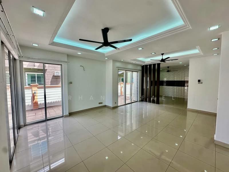 Semi-Detached House for Sale in Bandar Country Homes (Rawang) - Farhan Rafael - Living Room - PropertyGuru.com.my