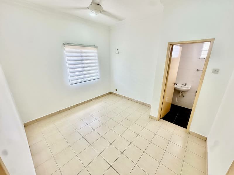 Semi-Detached House for Sale in Bandar Country Homes (Rawang) - Farhan Rafael - Interior - PropertyGuru.com.my